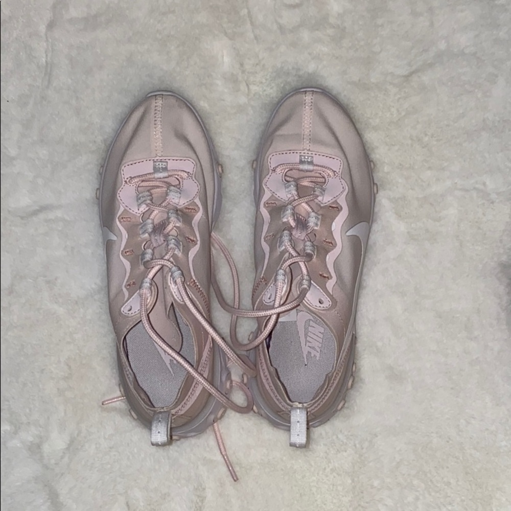 Light Pink Nike Shoes!